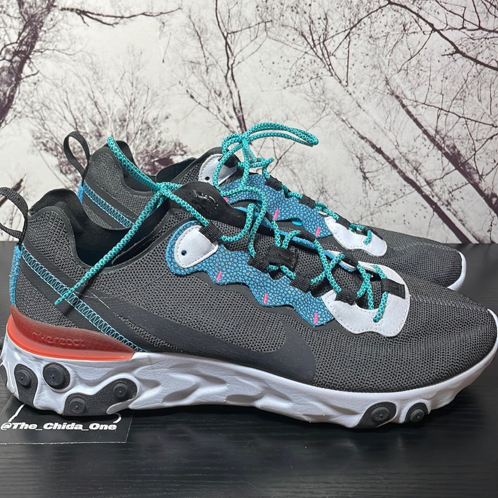 Nike React Element 55 SE